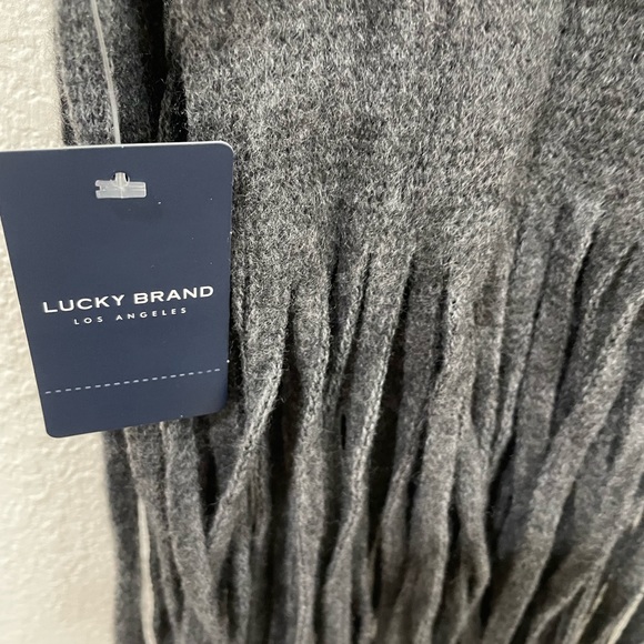 NWT Lucky Brand Solid Brushed Scarf Dark Gray - Picture 5 of 8